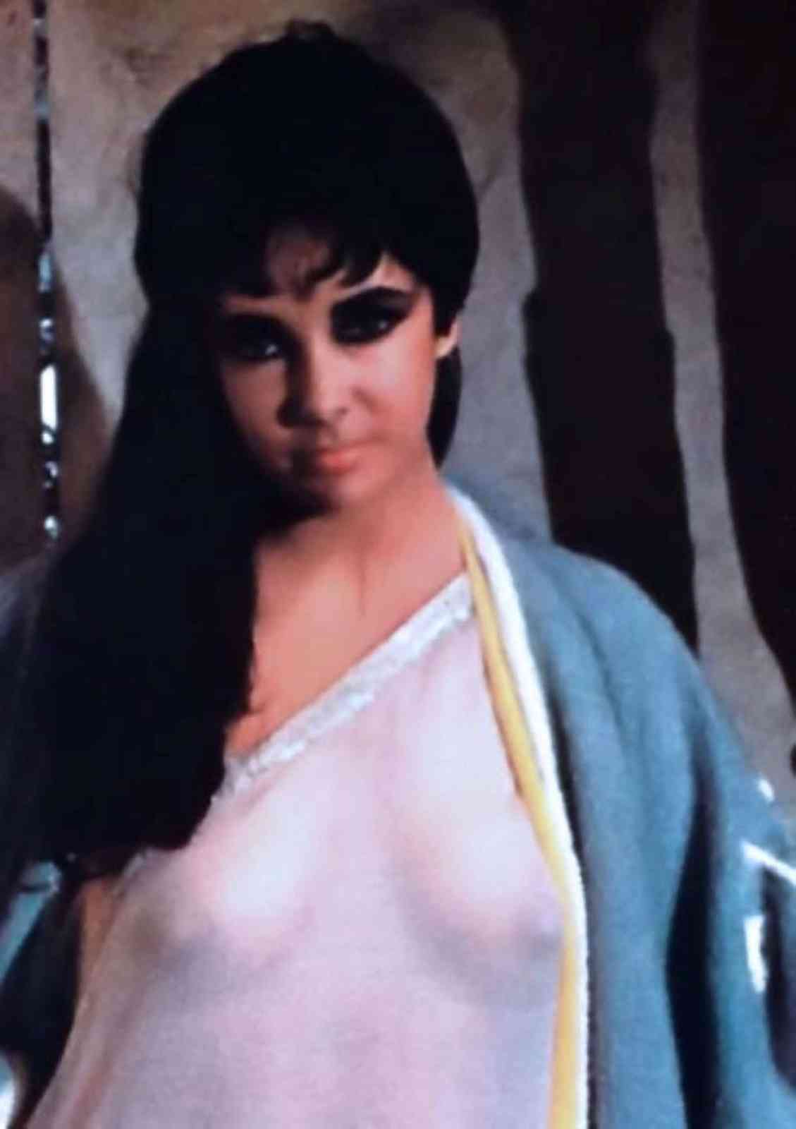 carrie bowen recommends elizabeth taylor nude charlie hoes add elizabeth taylor nude photo