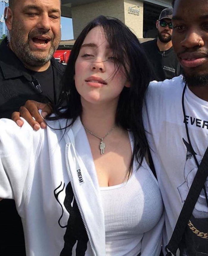 carole olivera add billie eilish thicc photo