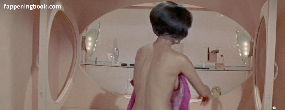 amanda lipsky add daliah lavi nude photo