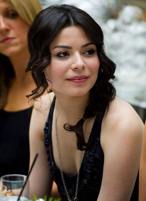 cayla adams add miranda cosgrove sexy photo