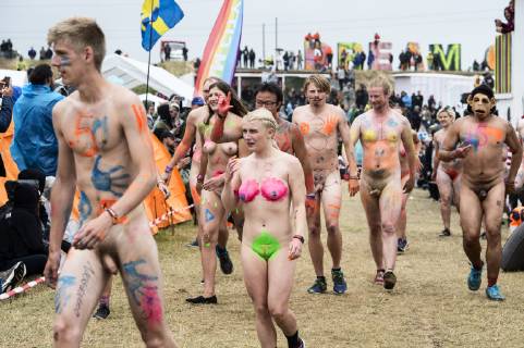 blanca wiggins add roskilde nude festival photo