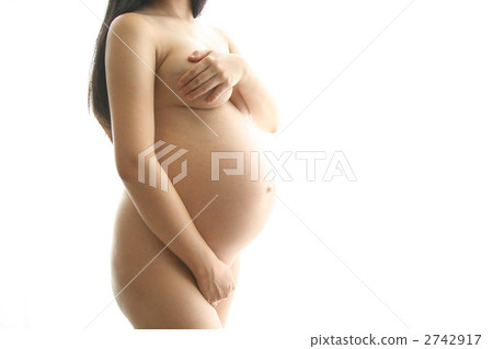 alyssa kenyon recommends nude pregnant chicks amrita lama add nude pregnant chicks image