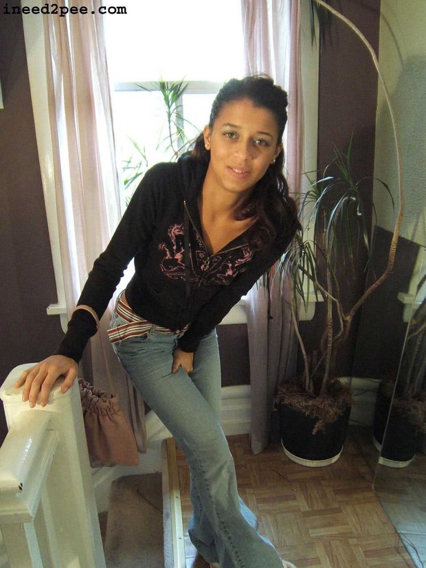 ana john add latina peeing image