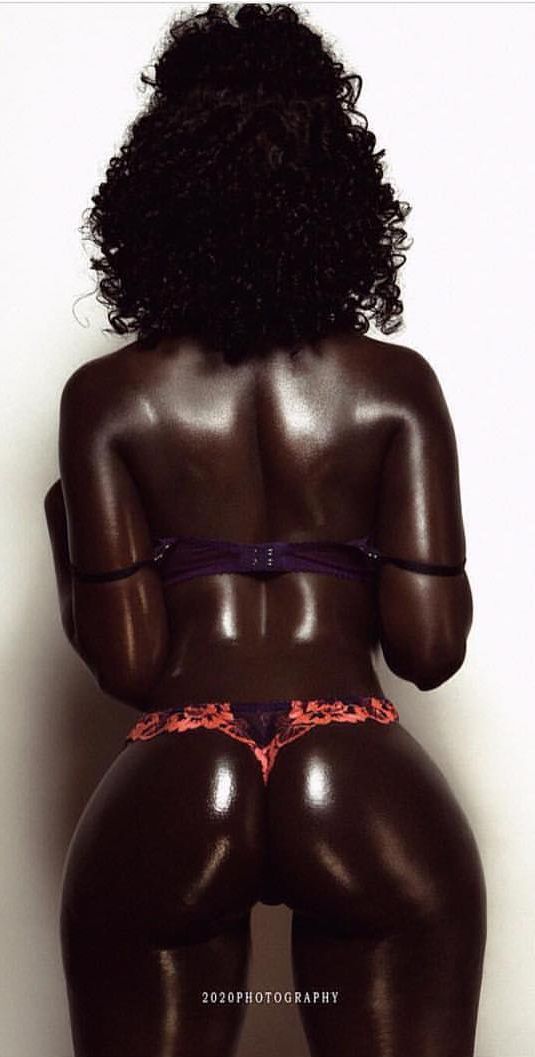 charlie gladden add oiled black babes photo