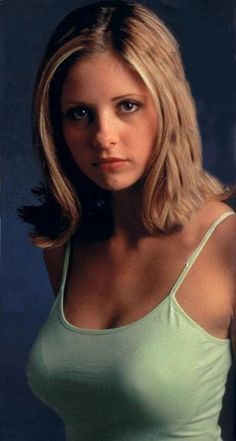 conor fanning recommends Titties in public chris marshall sr add sarah michelle gellar nip photo