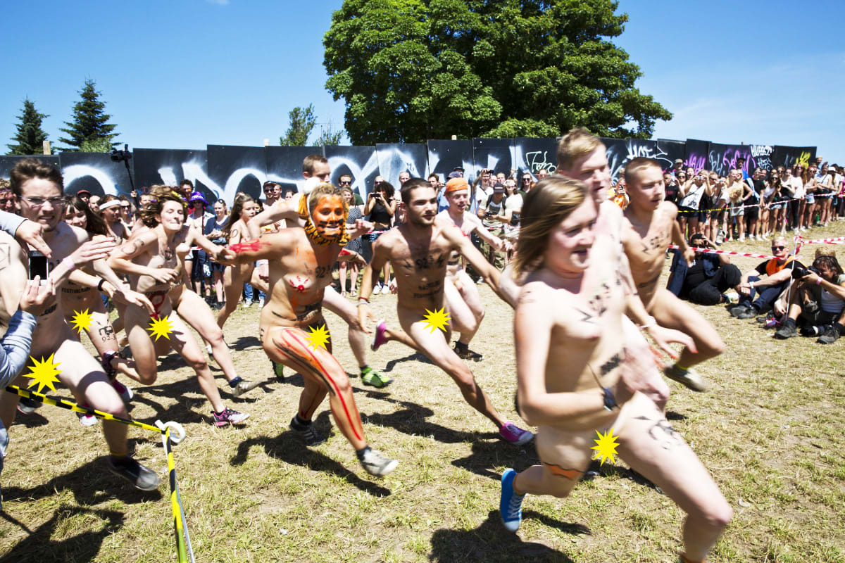 astha syal add roskilde nude festival photo