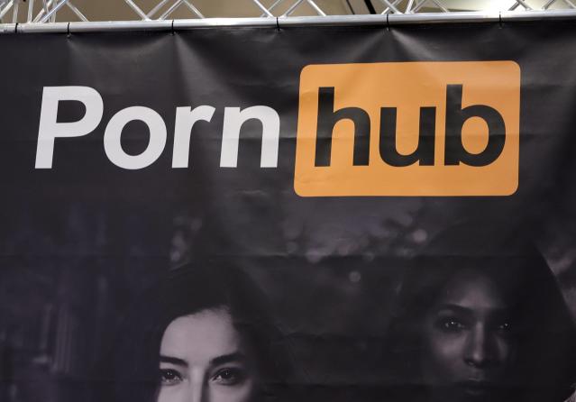 dave maccormick recommends Peter le peterfever corinne cassis add crystal clark pornhub image