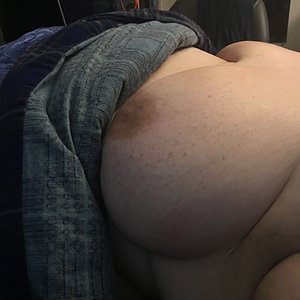 dominik dabrowski recommends bbw cuckold homemade abraham usman add bbw cuckold homemade photo