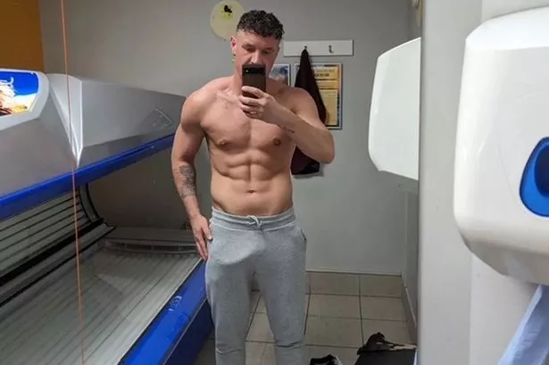 andrew mckernan add big bulge photos photo