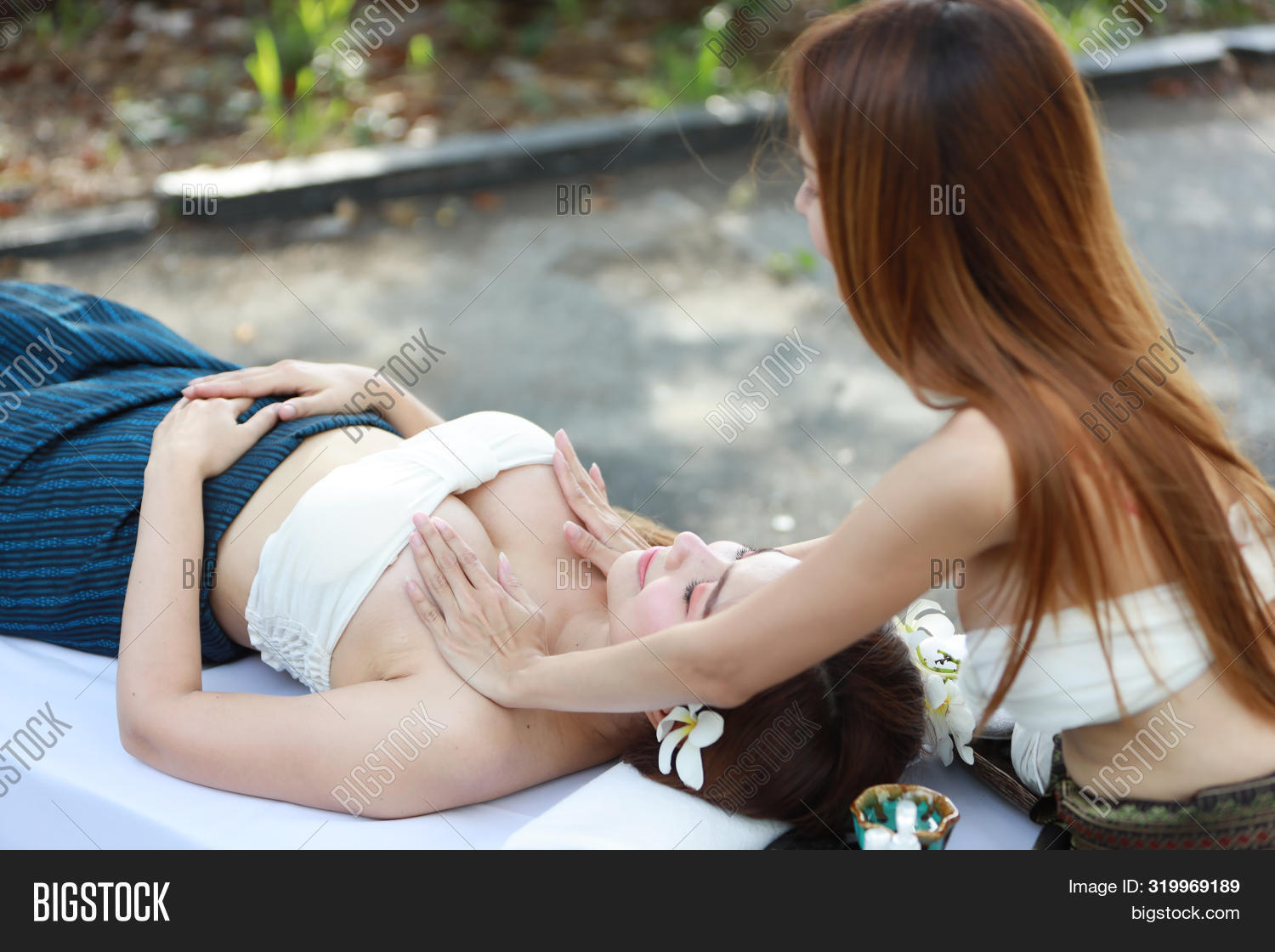 danping liu add huge boobs massage image