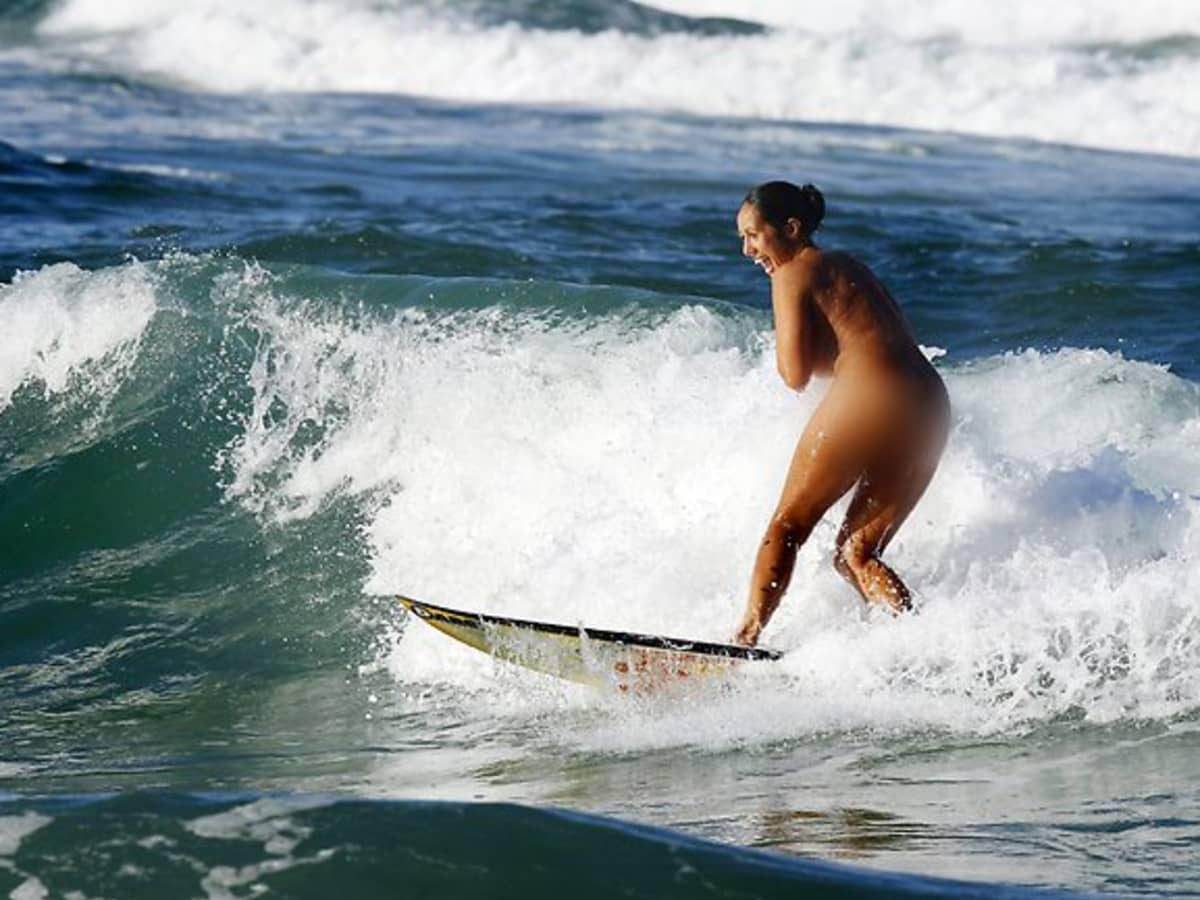 brenna thompson add female surfers nude image