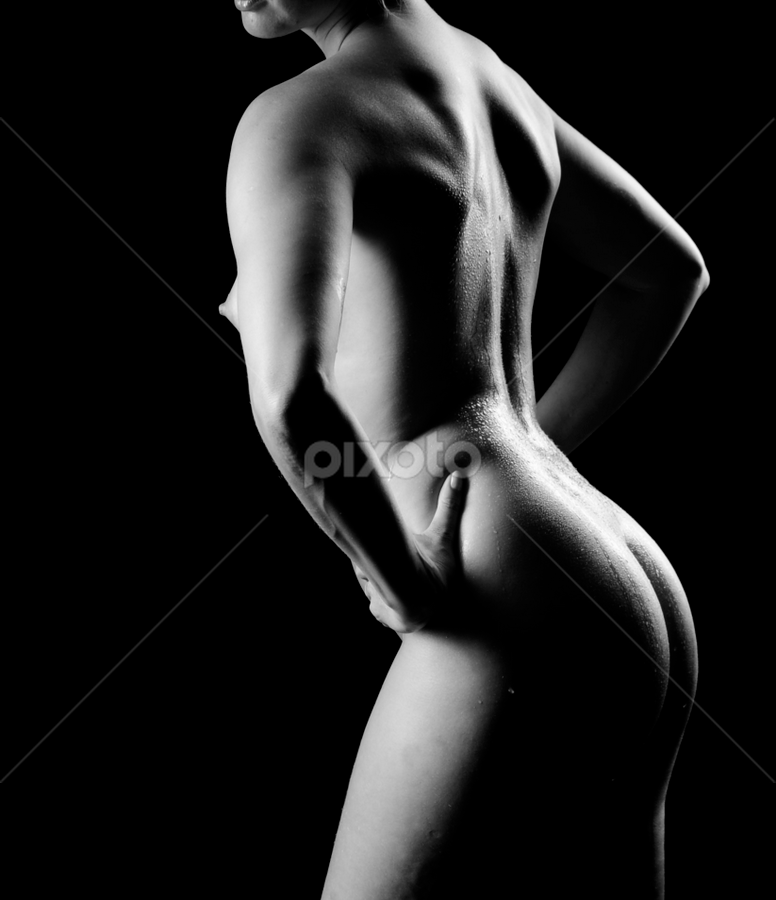 ana paula grangeiro recommends lara parker nude denise street add lara parker nude image