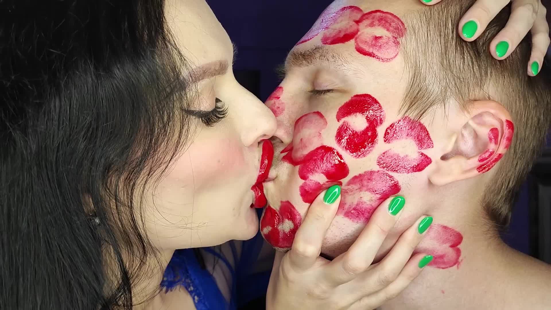 dodoz mohammed add lipstick kissing porn photo