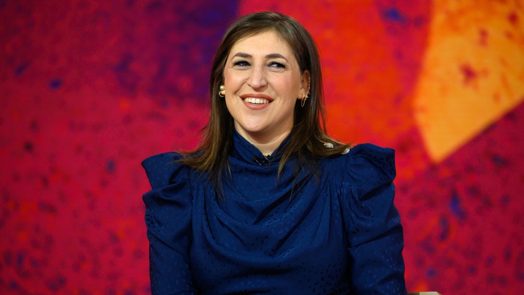 ahmad dandashi add mayim bialik porn photo