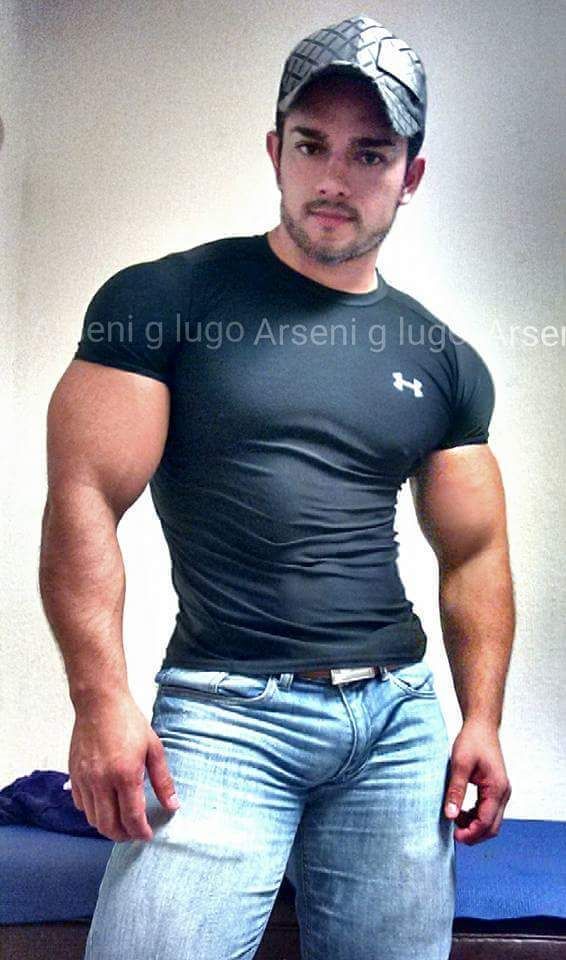 bryant voss recommends Plump anal dan freese add men jeans bulge photo
