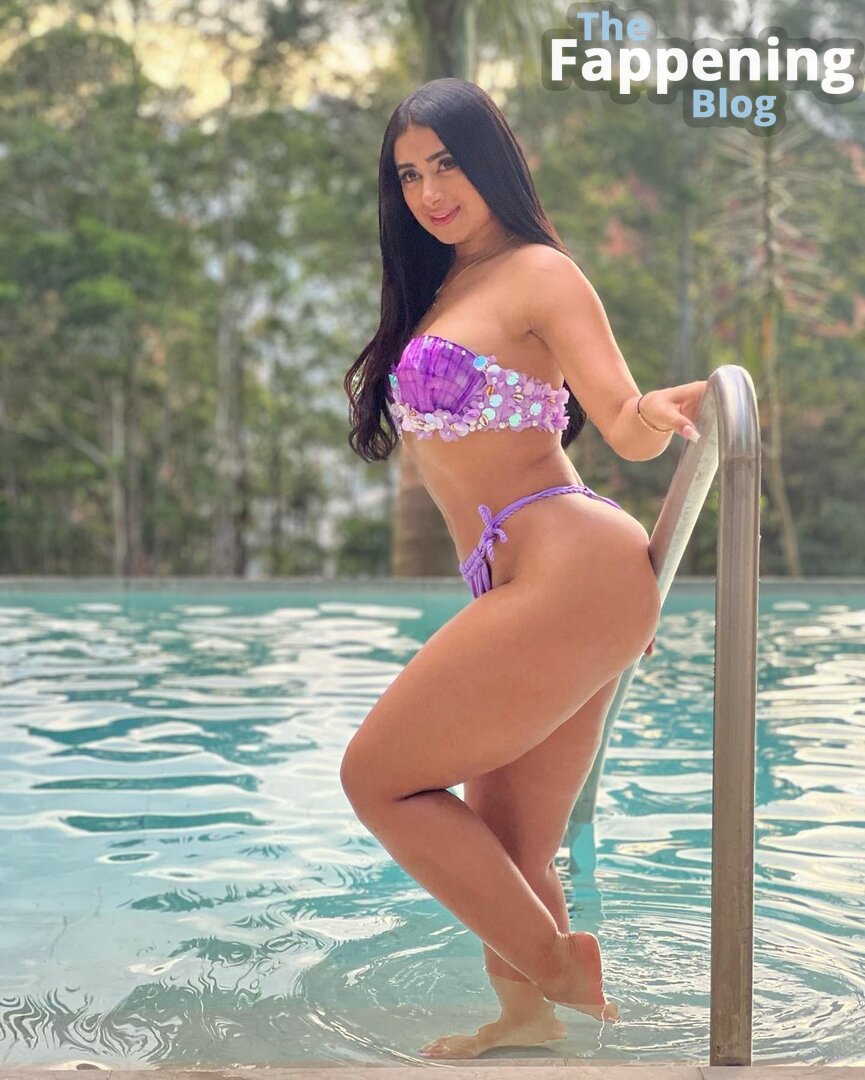 chad werner recommends monica vallejo onlyfans bella edwards add monica vallejo onlyfans photo