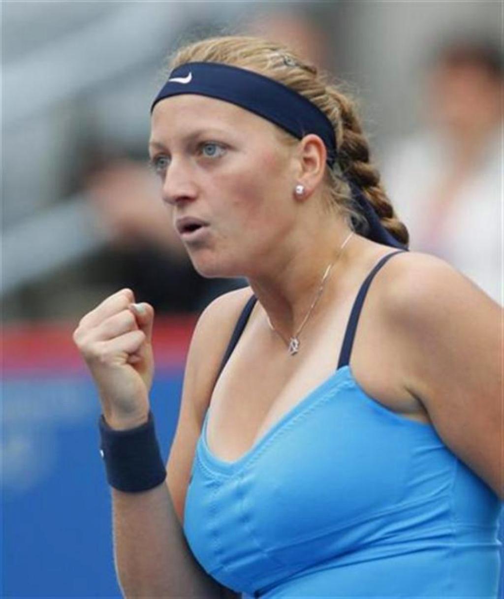 christi wetzel add petra kvitova tits photo