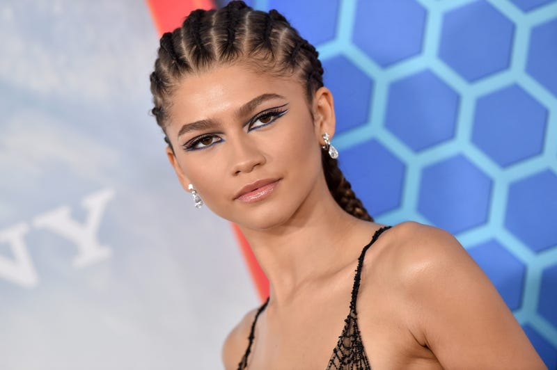 andy kristiawan add sexy pics of zendaya image