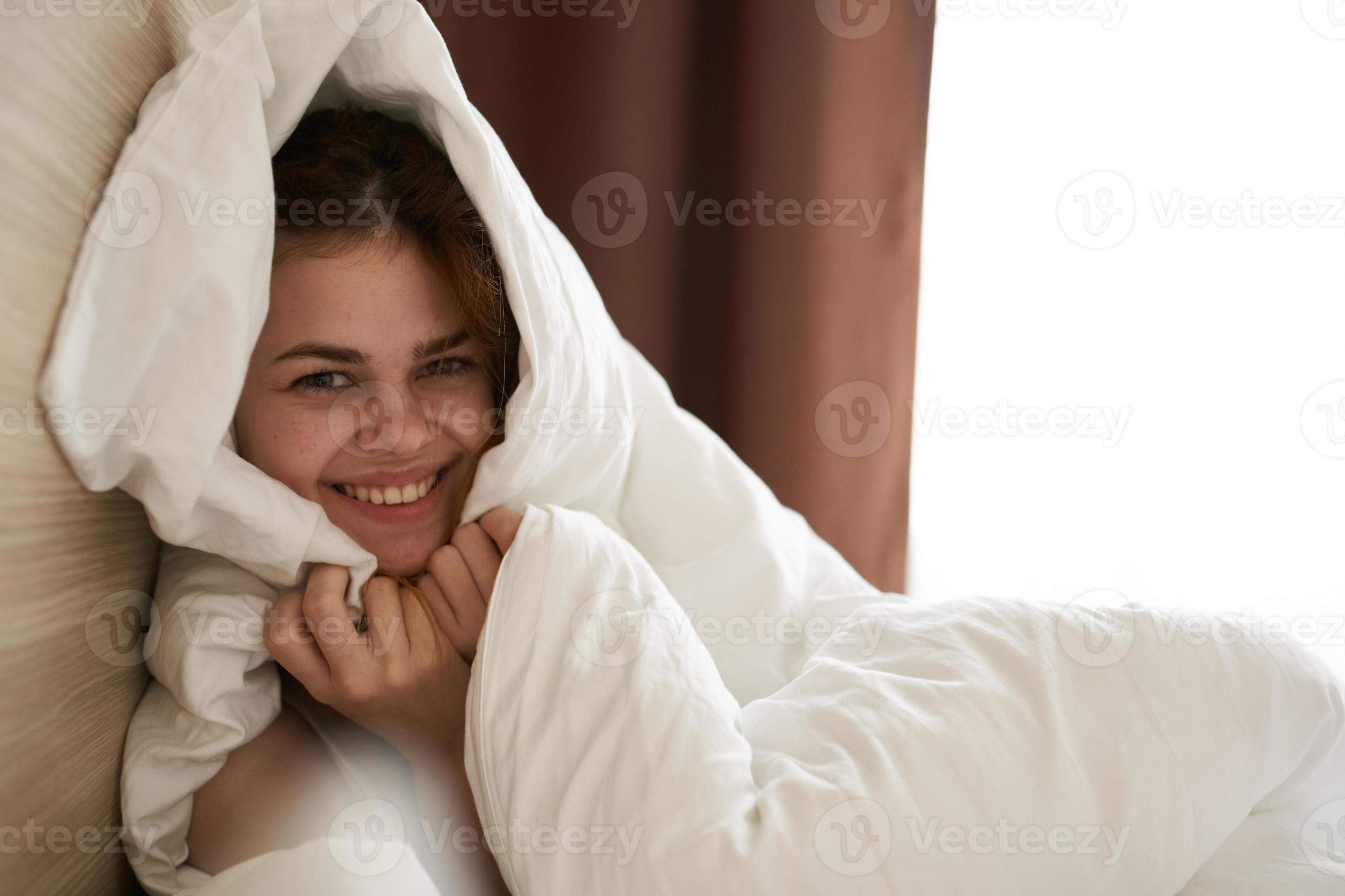 candy nuckles add woman tied to bed photo